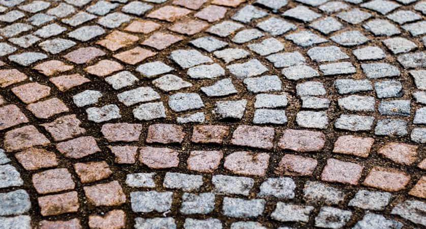 Seal Pavers before or after sanding