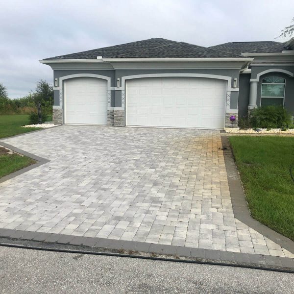 brick paver sealing driveway