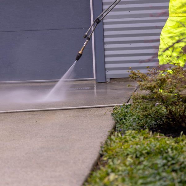 pressure washing professional washing concrete